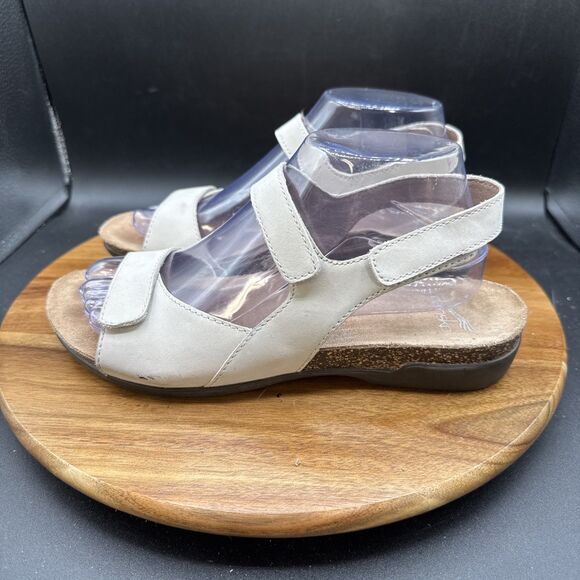 Dansko Ronda Slingback Womens Size 9  Sandals Strappy Beige Leather 6027615300 - Picture 1 of 8